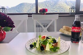 COTTAGE CHALET and TOURS