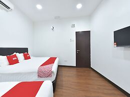 Hotel O Madeena Inn