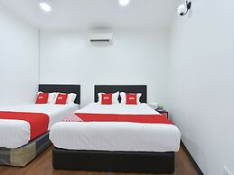 Hotel O Madeena Inn