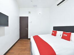 Hotel O Madeena Inn