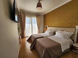 Hotel Gold