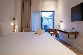 One Two Four Hotel & Spa