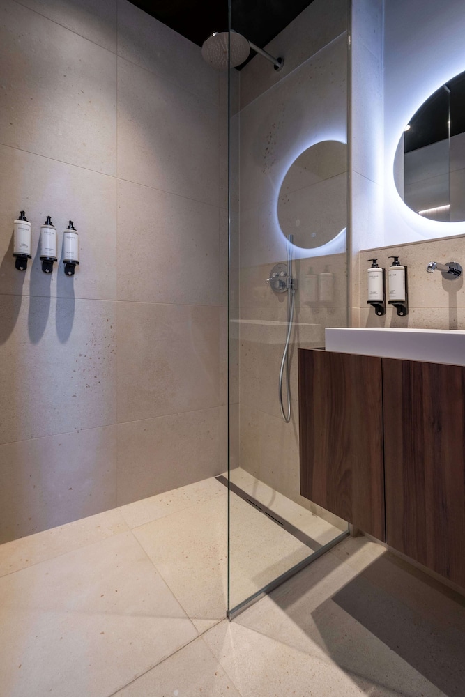 One Two Four Hotel & Spa