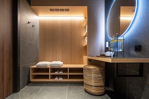 One Two Four Hotel & Spa