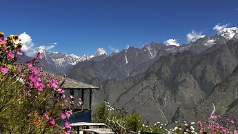 Blue Poppy Resort