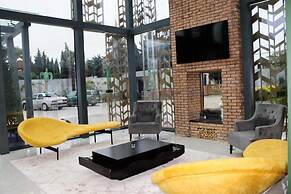 MandarinnART Hotel
