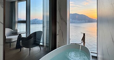 Wyndham Grand Busan Ijin