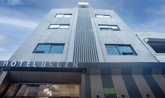 Treebo Urban, 1 Km From Railway Station