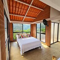 Mirador Villa Mercedes Hostel
