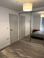 One Bedroom Luxury Flat in City Center