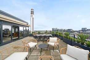 One Bedroom Luxury Flat in City Center