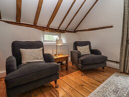 1 Whitehouse Cottages