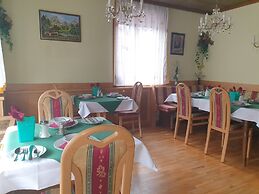 Haus Elena