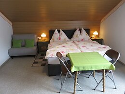 Haus Elena