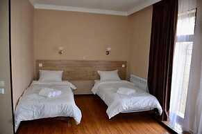 ARG HOTEL