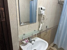 ARG HOTEL