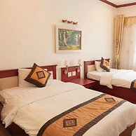 Hòa Nam Hotel