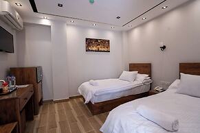Sun and Sand Guest House