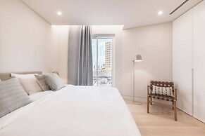 Bay View Penthouse by Olala Home