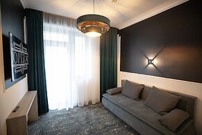 Opera Hotel