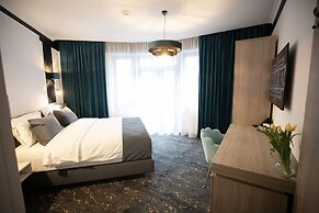 Opera Hotel