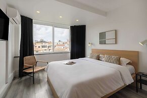 Breeze Apartment by Olala Homes