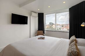 Breeze Apartment by Olala Homes