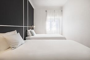 Coral Apartment by Olala Homes