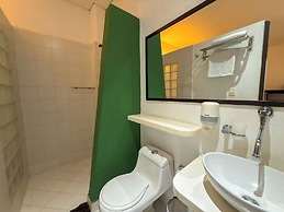 Hotel Puerto Pelicano