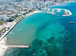 Hotel Puerto Pelicano