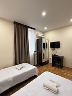 Hotel max Comfort