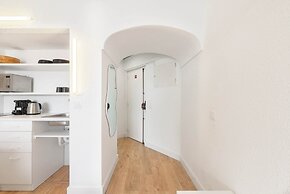 Equador Superior Suites by Olala Homes
