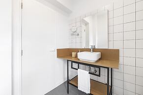 Equador Superior Suites by Olala Homes