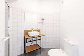 Equador Superior Suites by Olala Homes