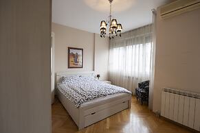 Belgrade Center Apartment  Lux II