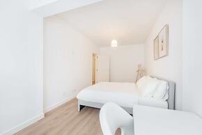 Green Apartment by Olala Homes
