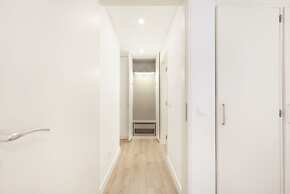 Green Apartment by Olala Homes