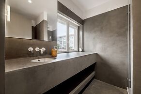 Rainbow Suites by Olala Homes