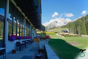HOTIDAY Apartment Collection - Campiglio Grostè