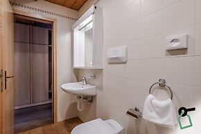 HOTIDAY Apartment Collection - Campiglio Grostè