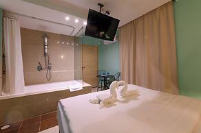 Marina Beach Hotel