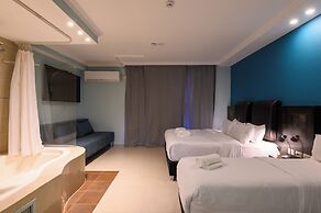 Marina Beach Hotel