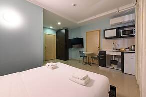 Marina Beach Hotel