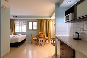 Marina Beach Hotel