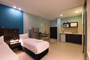 Marina Beach Hotel