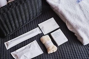 Dots by Dot Glamping Suite 001