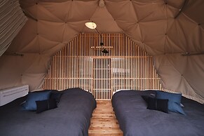 Dots by Dot Glamping Suite 001