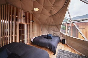 Dots by Dot Glamping Suite 001