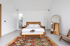 Casa Blanca Villa by Betterplace