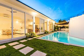Casa Blanca Villa by Betterplace